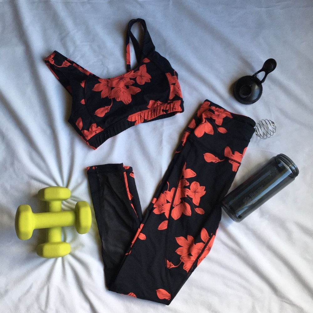 NWOT Mono B Activewear Set